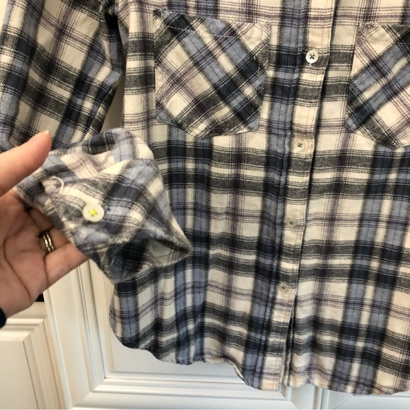 Holding Horses (Anthropologie) women’s lace & plaid shirt - Picture 3 of 9